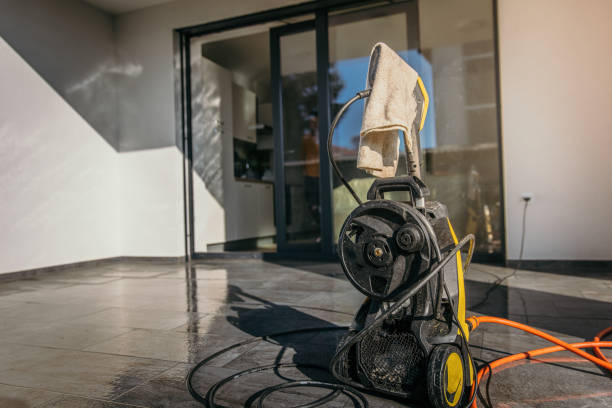 Best Roof Washing  in Danville, AR